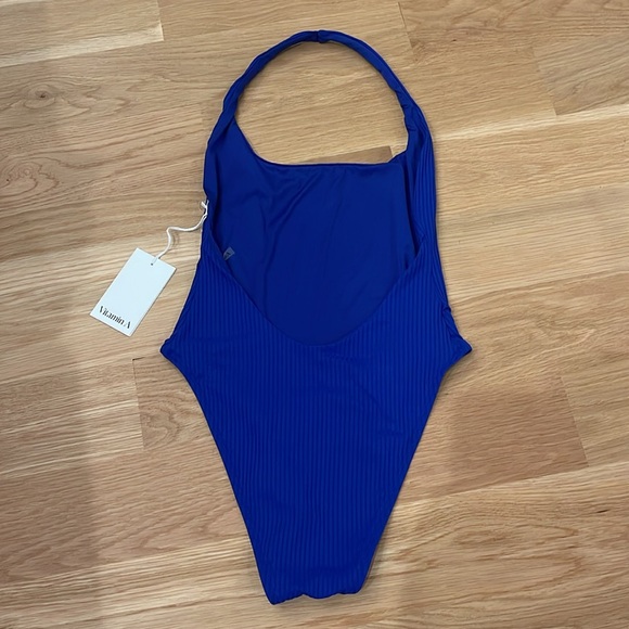 NWT Vitamin A Alia One Piece Swimsuit Cheeky Halter Blue 10 Large - Picture 8 of 11